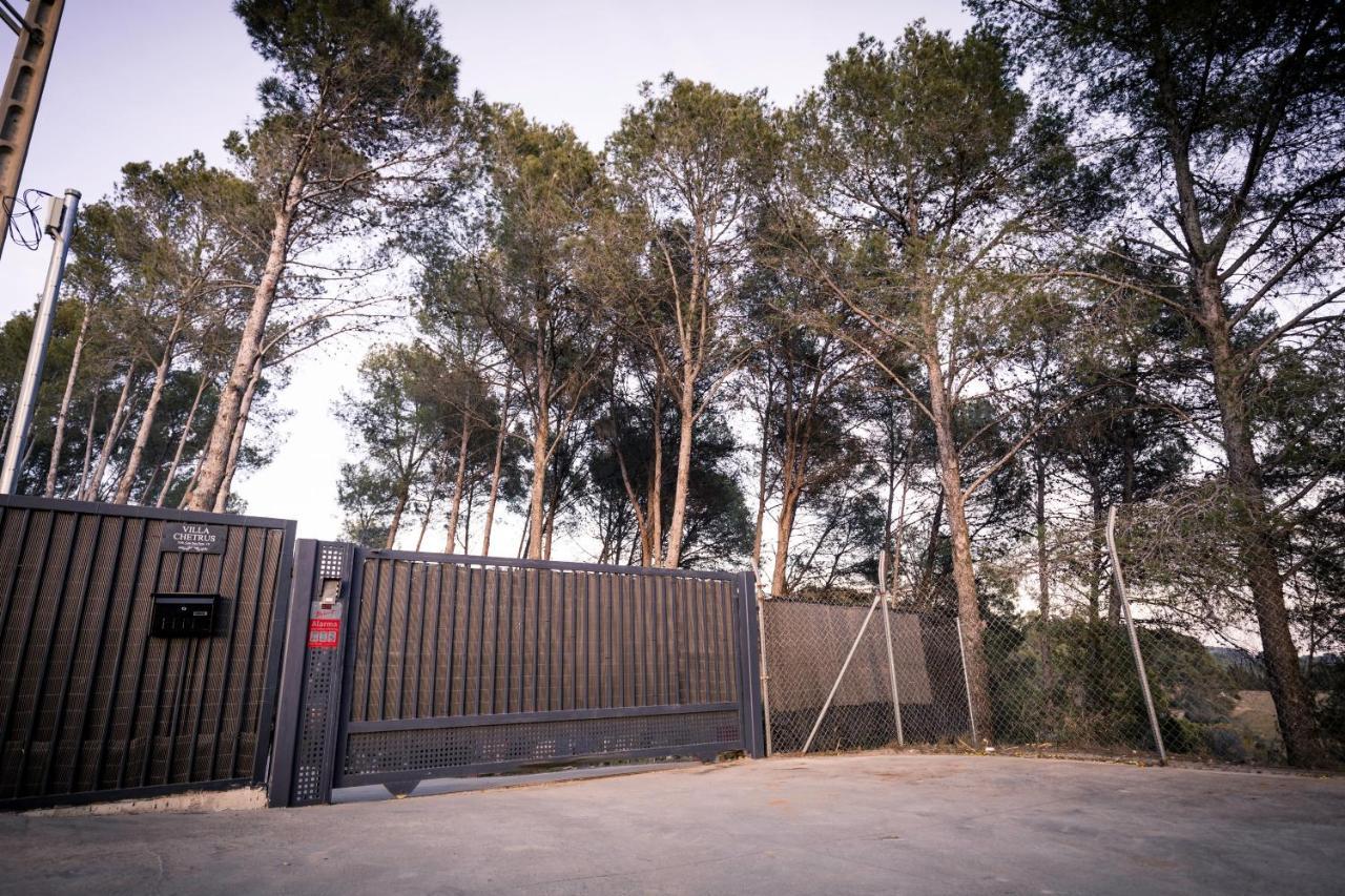 Villa Chetrus Casa En Plena Naturaleza Rubí Exteriör bild