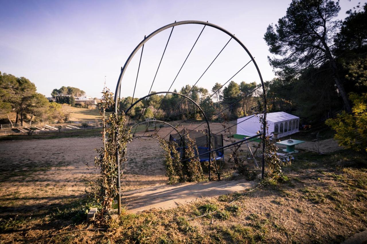 Villa Chetrus Casa En Plena Naturaleza Rubí Exteriör bild