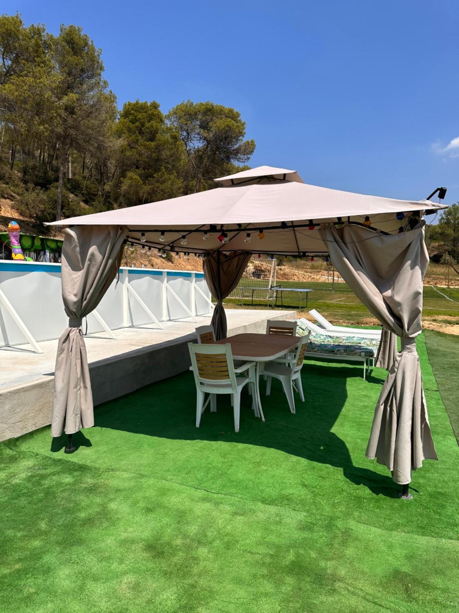 Villa Chetrus Casa En Plena Naturaleza Rubí Exteriör bild